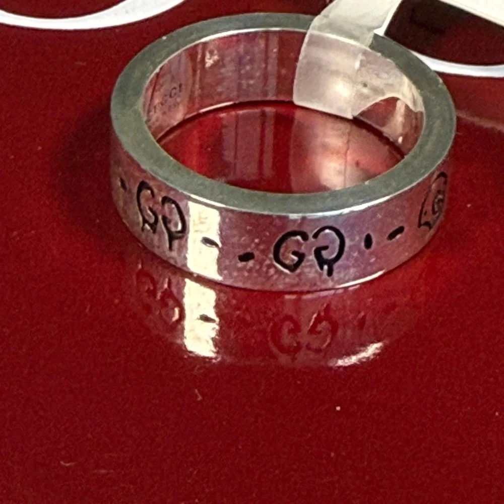 Gucci Ghost Ring Sterling Silver 6mm GG Skull Graffiti Band 477339 Size 16 IT